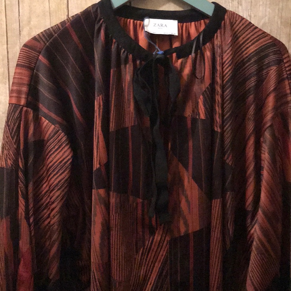 Zara Abstract Top - Picture 5 of 6